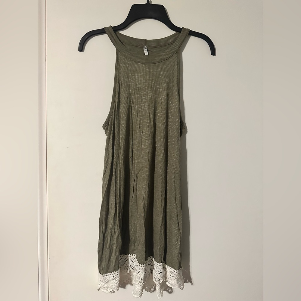 Vanity high neck tank L